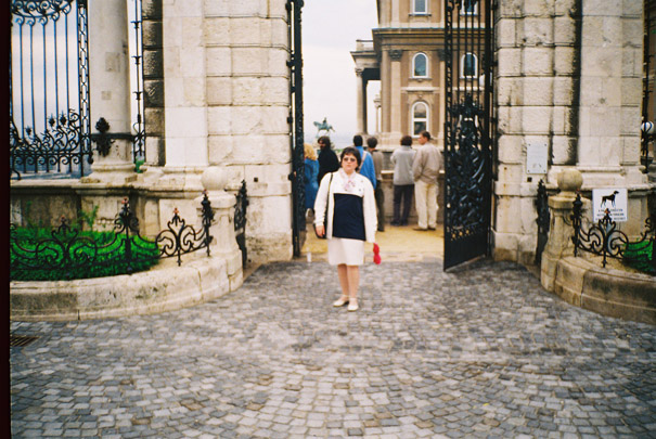 Svetlana i drustvo u Budimpesti 07 A.jpg